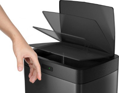 Stangvollby prullenbak met sensor