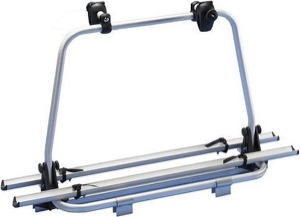 Uebler disseldrager fiets voor op caravan