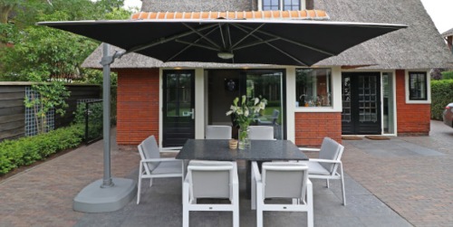 Shadowline Alabama zweefparasol met vulvoet