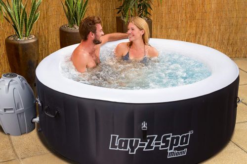 Bestway jacuzzi opblaasbaar Bestway jacuzzi opblaasbaar