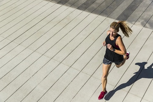 Test hardloopschoenen: Asics en Brooks hardloopschoenen de beste