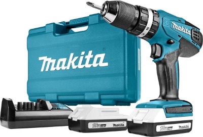 Makita accuboormachine met 2 accu's en oplader